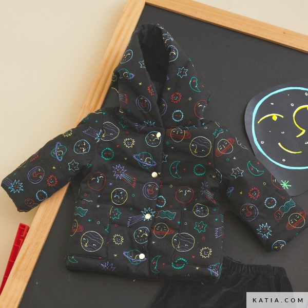 WE Fashion Jongens waterafstotende jas met badge