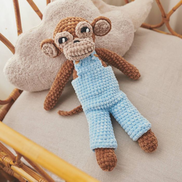 Babies Bambi Amigurumi Crochet Kit (6279-25)