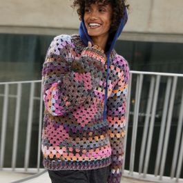 MediamミディアムFrayed Yarn Square Pullover Frayed Yarn Square Pullover – Mediam