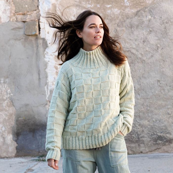 pattern compact sleeve hole knit / パターンコンパクト