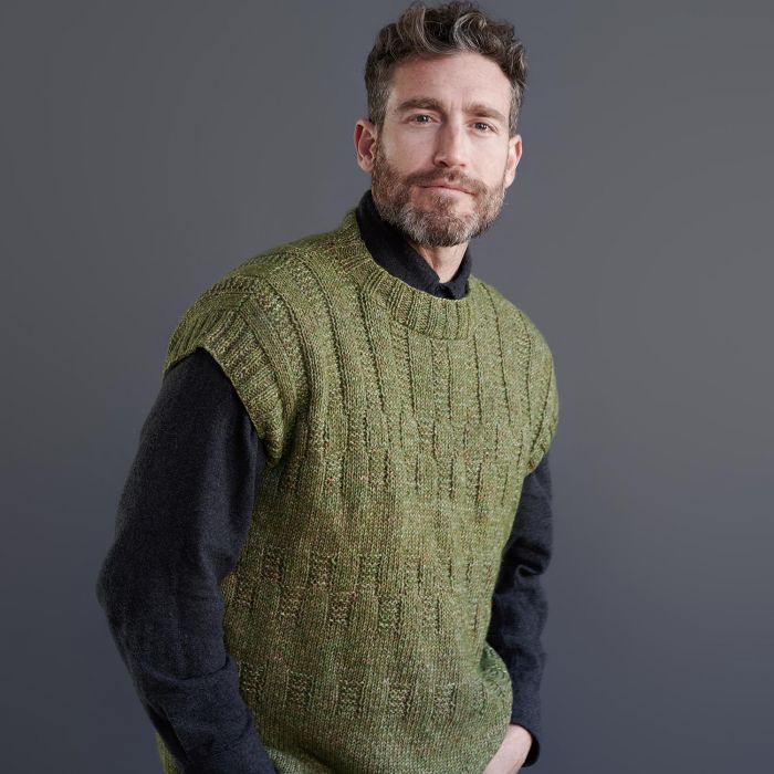 Knitted vest discount
